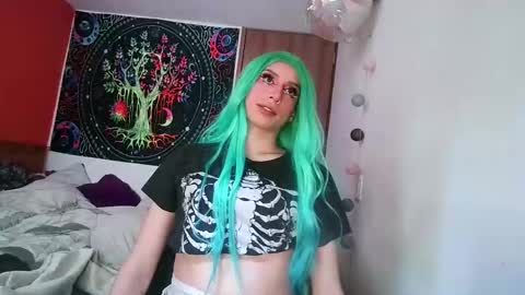 cosmic_crystal online show from February 2025 07:52:01 PM