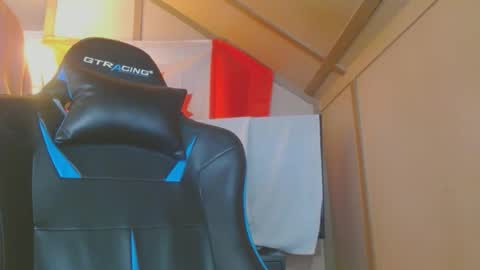 cosmicjones88 online show from February 2025 08:36:02 PM