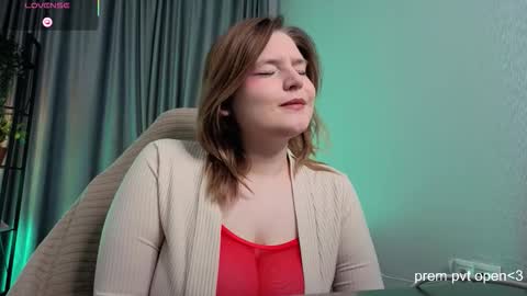 Snapshot of countessbelle chatting on January 2026 10:25:02 PM KITTY online show from January 2026 10:25:02 PM