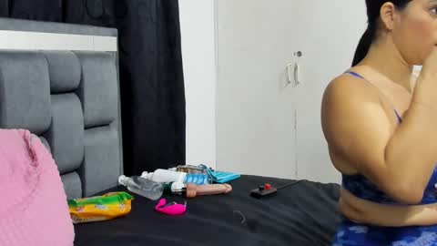 Andrea and Scott online show from March 2025 09:27:02 AM