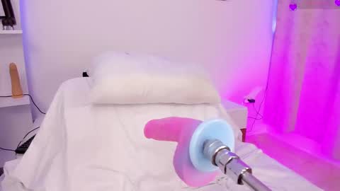 Maria  online show from March 2025 08:52:01 PM