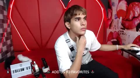 Snapshot of couple_sexxy7 chatting on February 2025 06:15:02 PM MIA LIZ AND SAM online show from February 2025 06:15:02 PM