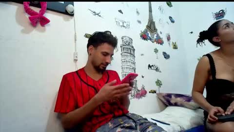 coupleeswetthott online show from February 2026 04:28:02 PM