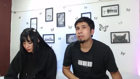 Juli and Liam online show from March 2025 07:19:01 AM