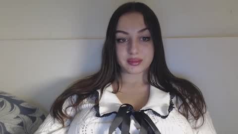 Snapshot of courtney_lux chatting on December 2024 11:22:02 AM Courtney online show from December 2024 11:22:02 AM