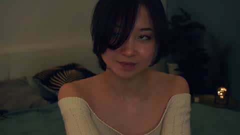 Yui online show from February 2025 04:22:01 PM