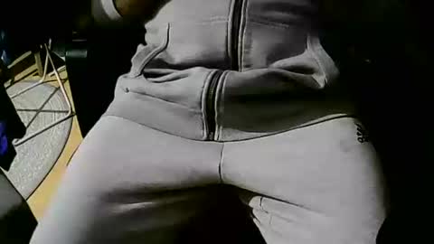 coyote017 online show from October 2025 04:16:01 PM