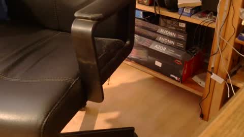 Snapshot of coyote017 chatting on July 2026 04:22:01 PM coyote017 online show from July 2026 04:22:01 PM