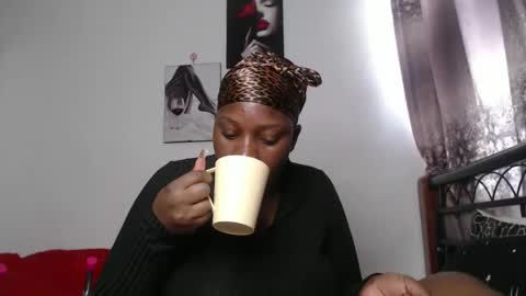 Erykah online show from September 2025 10:39:01 AM