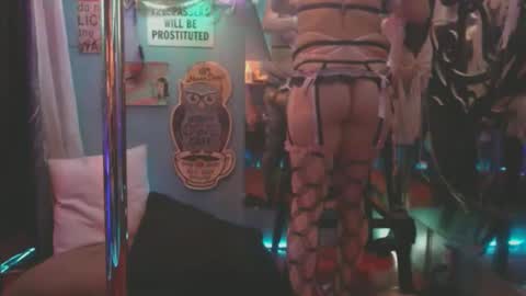 Snapshot of cpl4morethan1 chatting on October 2025 10:47:01 AM cpl4morethan1 online show from October 2025 10:47:01 AM