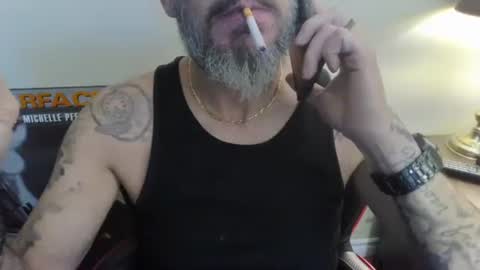 Snapshot of cpl_inlove chatting on October 2025 04:19:01 PM cpl_inlove online show from October 2025 04:19:01 PM