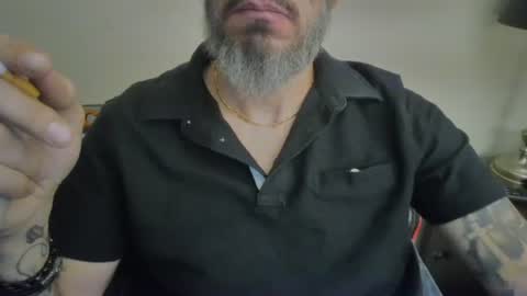 Snapshot of cpl_inlove chatting on October 2025 10:11:02 AM cpl_inlove online show from October 2025 10:11:02 AM