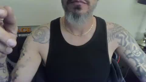 Snapshot of cpl_inlove chatting on November 2025 12:45:02 AM cpl_inlove online show from November 2025 12:45:02 AM