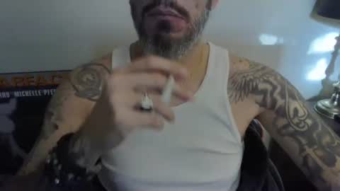 Snapshot of cpl_inlove chatting on November 2025 01:40:01 PM cpl_inlove online show from November 2025 01:40:01 PM