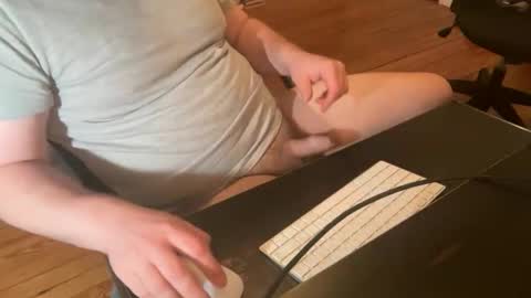 crackthesky886 online show from November 2025 04:44:01 AM