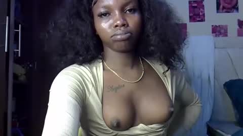 craizybitch online show from April 2026 06:08:01 AM