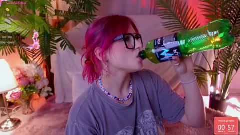 Sonya online show from February 2025 09:31:02 PM