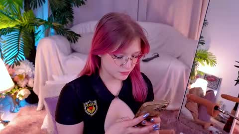 Sonya online show from March 2025 06:54:01 PM