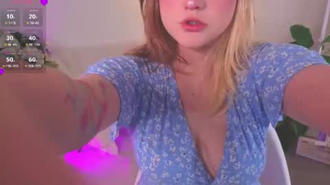 Snapshot of crazy__wine chatting on July 2026 09:50:01 PM Sonya online show from July 2026 09:50:01 PM