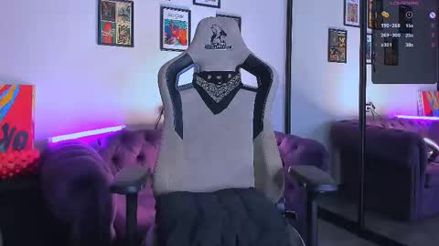 Snapshot of crazy_baby69 chatting on September 2025 10:28:02 AM online show from September 2025 10:28:02 AM