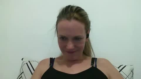 Anny online show from March 2025 12:44:01 AM