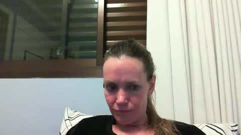 Anny online show from September 2025 12:43:01 AM