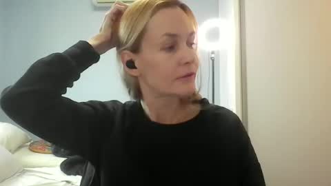 Snapshot of crazyanny chatting on June 2026 10:47:02 AM Anny online show from June 2026 10:47:02 AM