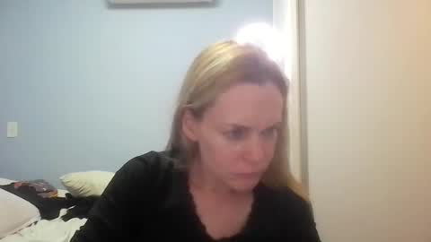 Snapshot of crazyanny chatting on July 2026 06:02:02 PM Anny online show from July 2026 06:02:02 PM