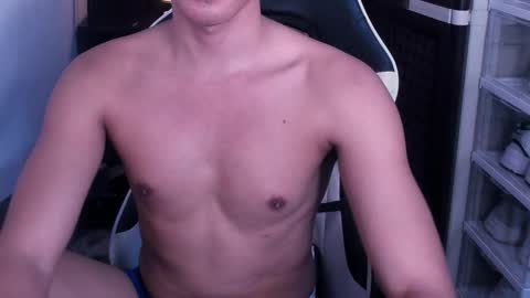 Snapshot of crazyasiancum chatting on January 2025 03:04:02 AM Zion online show from January 2025 03:04:02 AM