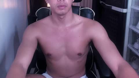 Snapshot of crazyasiancum chatting on October 2025 02:31:01 AM Zion online show from October 2025 02:31:01 AM