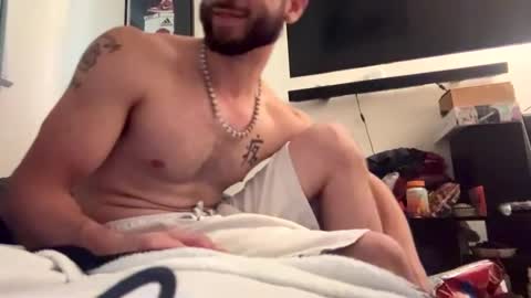 crazydill28 online show from September 2025 01:01:01 PM