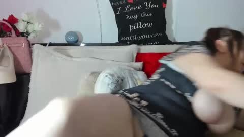 LAURA online show from February 2025 03:08:02 PM