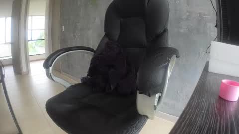 Snapshot of crazylive5 chatting on February 2025 01:27:01 PM crazylive5 online show from February 2025 01:27:01 PM