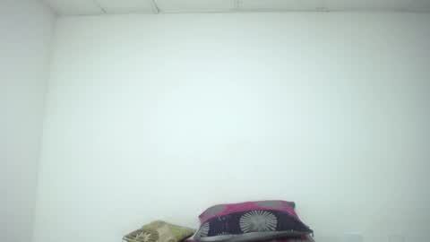 Snapshot of crazyonme chatting on June 2026 07:15:01 PM diosalinda online show from June 2026 07:15:01 PM