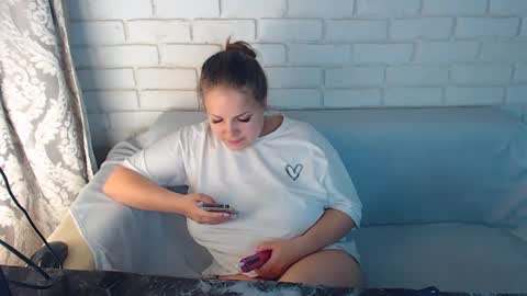 Crazyy Girl  online show from December 2024 03:09:02 PM