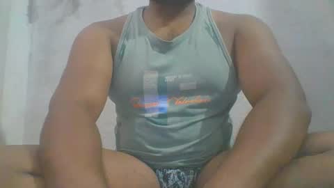 crazzy_booy online show from March 2026 03:43:01 AM
