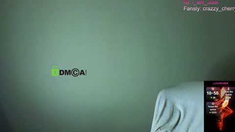 Snapshot of crazzy_cherry chatting on February 2025 11:23:01 AM crazzy cherry online show from February 2025 11:23:01 AM