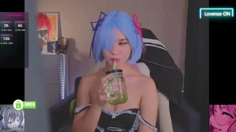 Snapshot of creammeow chatting on October 2025 02:22:02 AM Alina online show from October 2025 02:22:02 AM