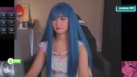 Snapshot of creammeow chatting on October 2025 02:41:01 AM Alina online show from October 2025 02:41:01 AM