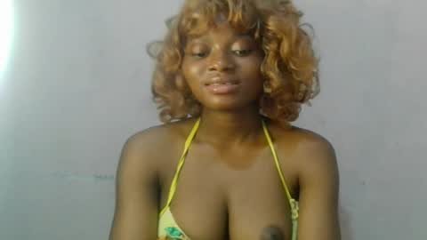 Snapshot of creamy_babyx chatting on June 2026 07:26:02 PM Creamy babyx online show from June 2026 07:26:02 PM