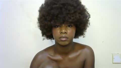 queen online show from January 2025 12:17:02 AM