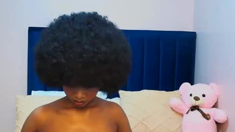 queen online show from April 2026 07:08:02 PM