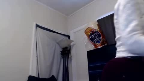 CreamyExotica online show from February 2025 04:59:01 PM