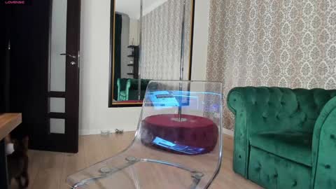 Sophie online show from January 2025 08:51:02 AM