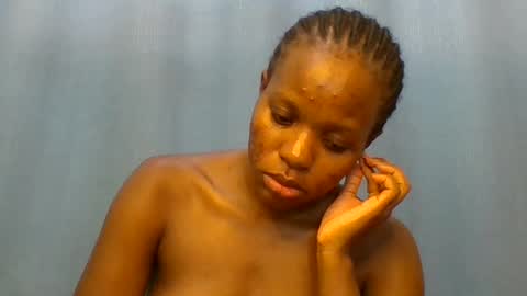 Snapshot of creamypussy15 chatting on June 2026 11:33:01 AM MARY online show from June 2026 11:33:01 AM