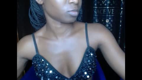 Snapshot of creamyxsugar chatting on September 2025 12:11:01 AM creamyxsugar online show from September 2025 12:11:01 AM