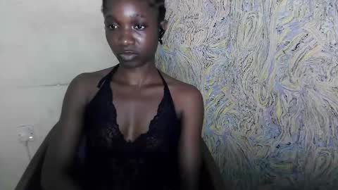 Snapshot of creamyxsugar chatting on September 2025 01:28:01 AM creamyxsugar online show from September 2025 01:28:01 AM