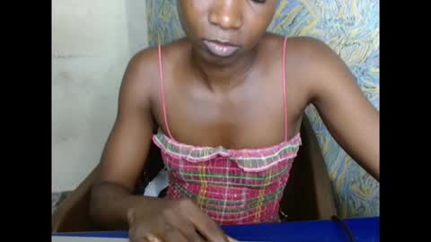 Snapshot of creamyxsugar chatting on September 2025 06:59:02 AM creamyxsugar online show from September 2025 06:59:02 AM