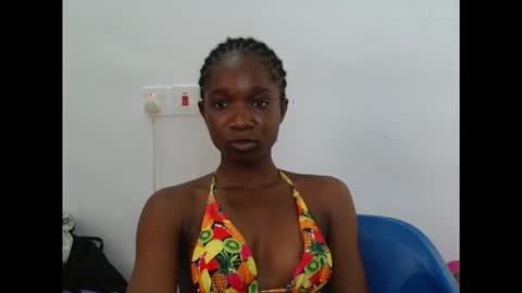 Snapshot of creamyxsugar chatting on October 2025 09:41:02 AM creamyxsugar online show from October 2025 09:41:02 AM