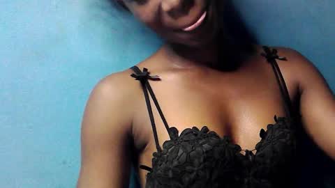 Snapshot of creamyxsugar chatting on November 2025 08:20:01 PM creamyxsugar online show from November 2025 08:20:01 PM